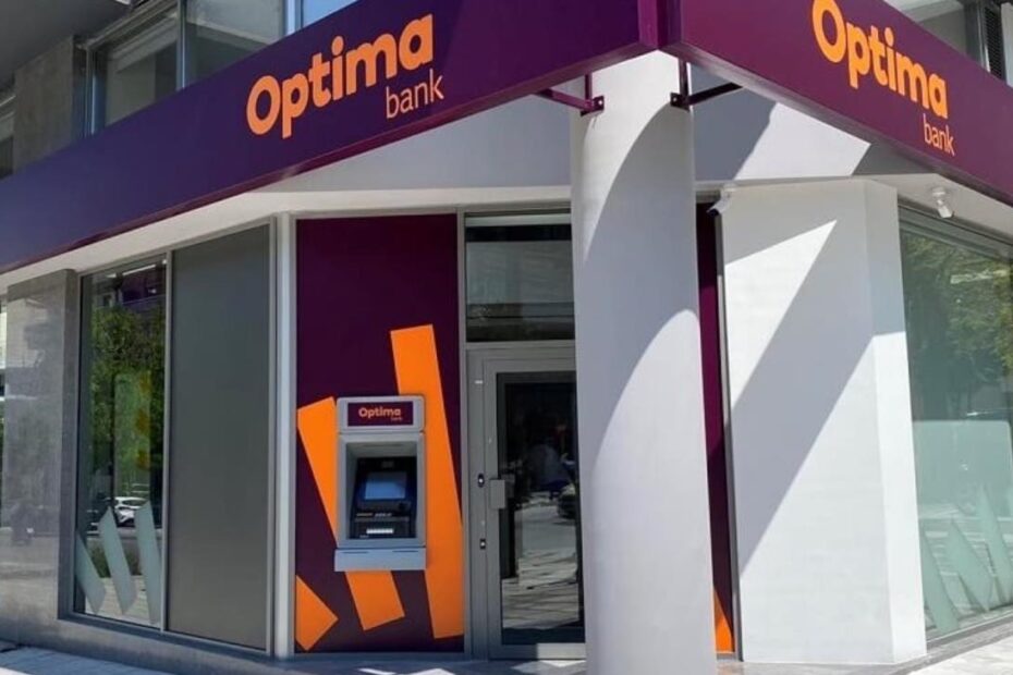 Does Optima Bank Work In America