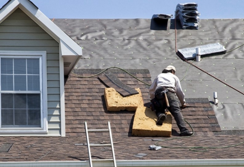 How To Negotiate Roof Replacement With Insurance